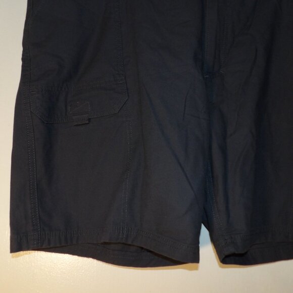 NWT Wrangler Gray Hiker Cargo Shorts Sz 44 - Picture 3 of 7